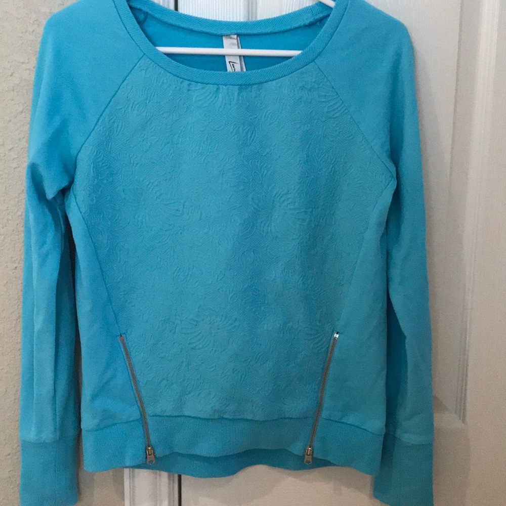 Lorna Jane top